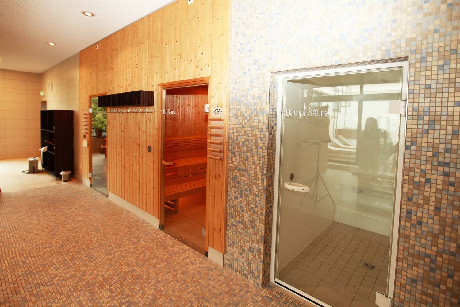 Sauna im Gartenhallenbad