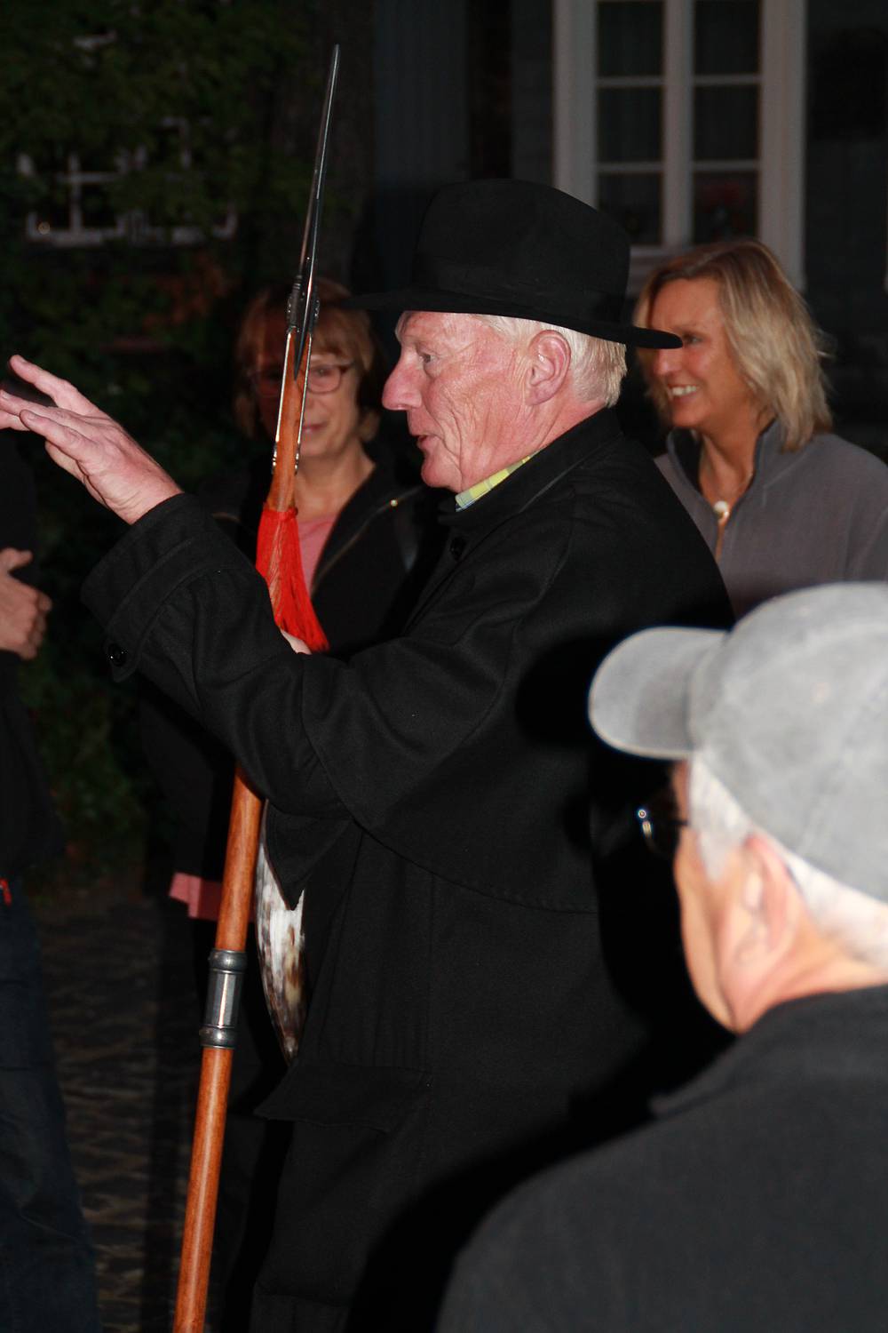 Mit Horn und Hellebarde durch Gütersloh